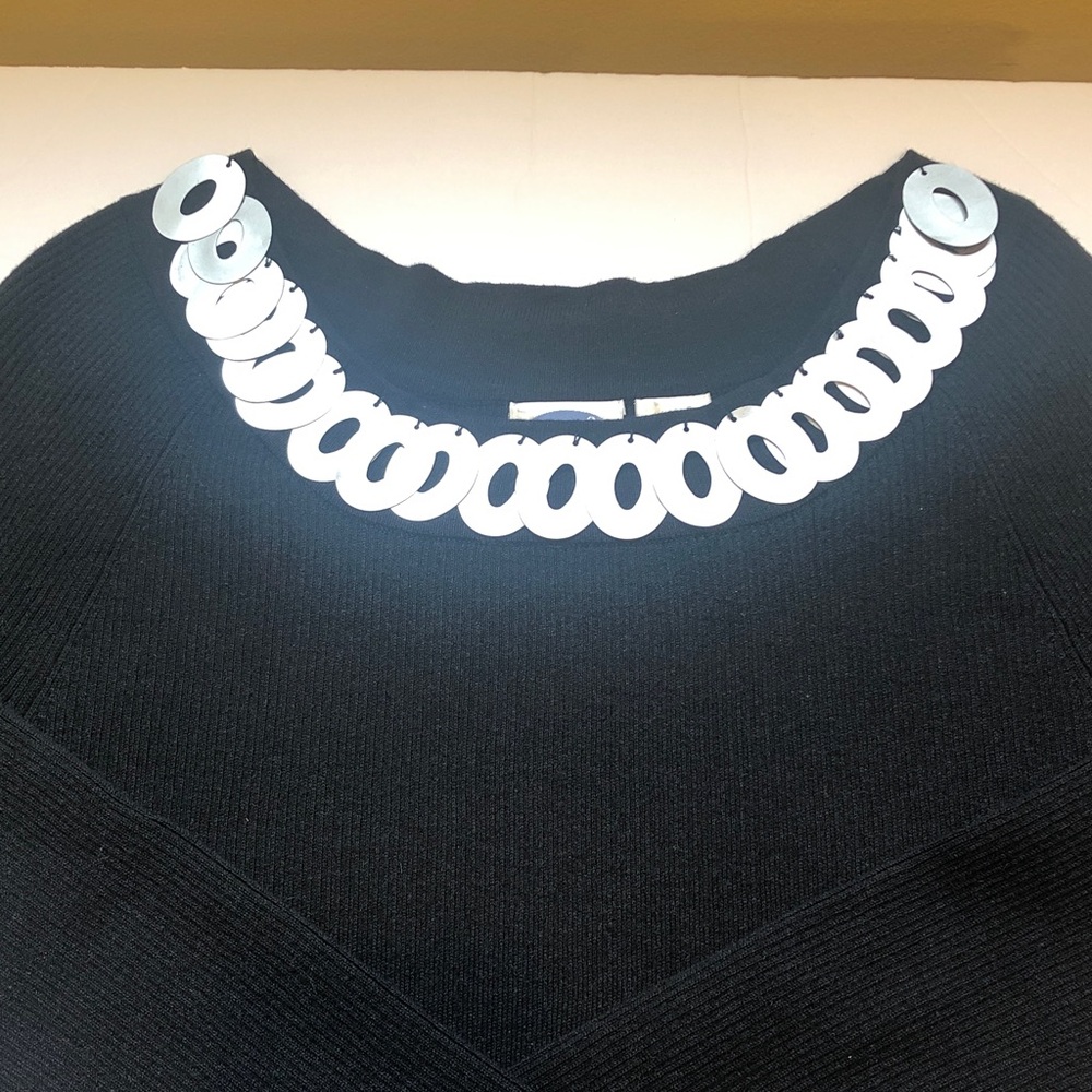 Vintage DG2 by Diane Gilman Sweater |Metal Embellished Neckline| Black Medium - Picture 2 of 9